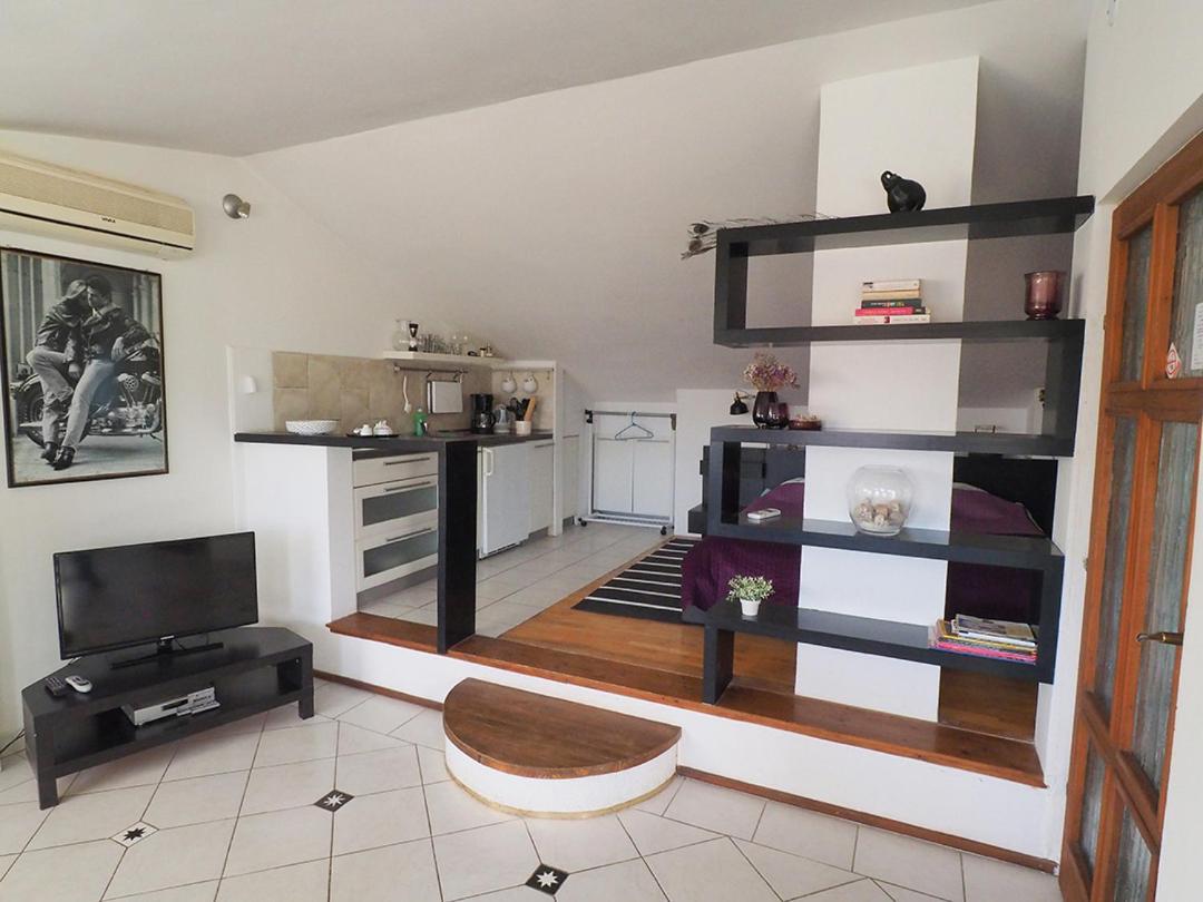 Dea Apartments Πούλα Δωμάτιο φωτογραφία