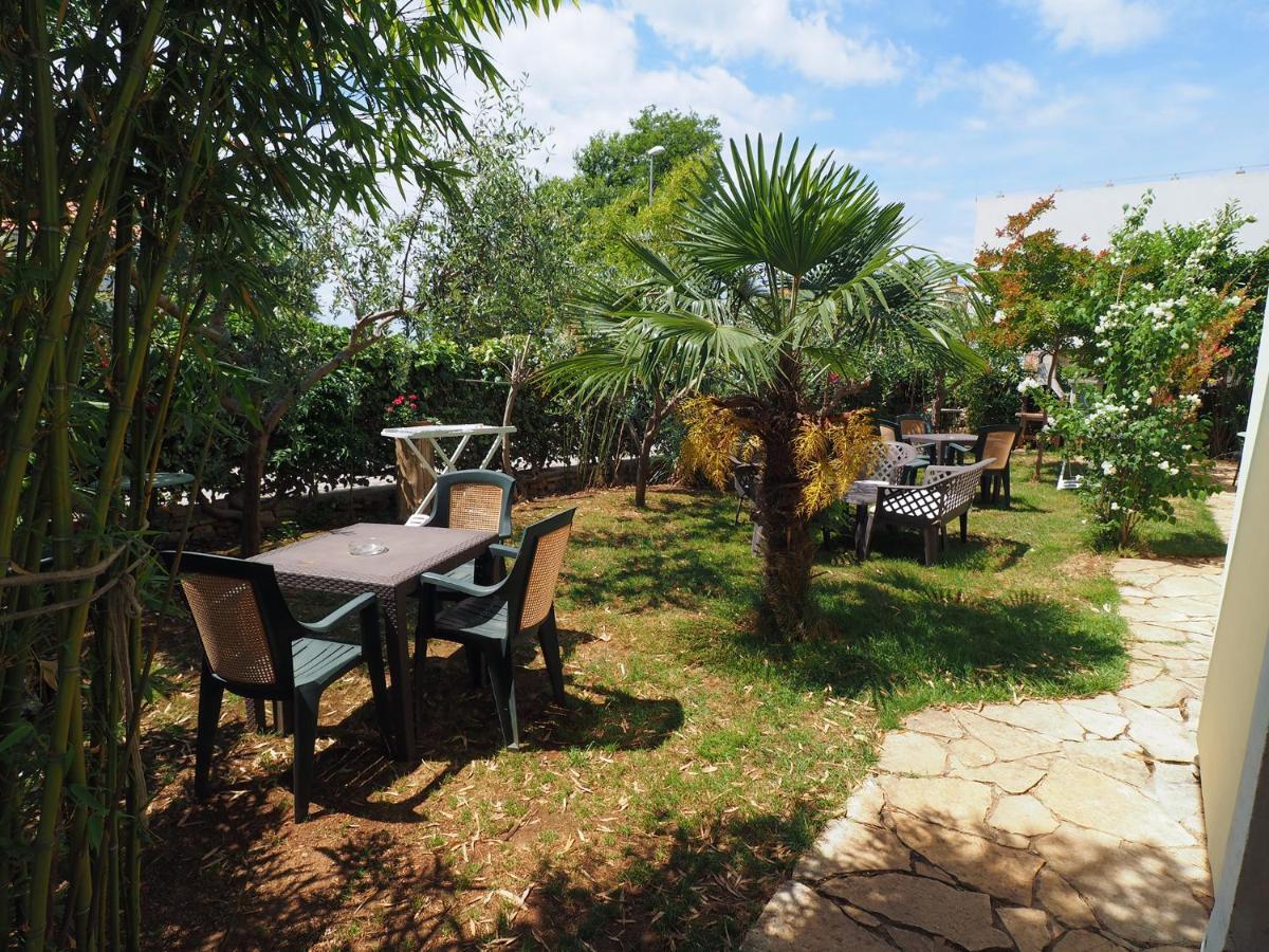 Dea Apartments Πούλα Εξωτερικό φωτογραφία